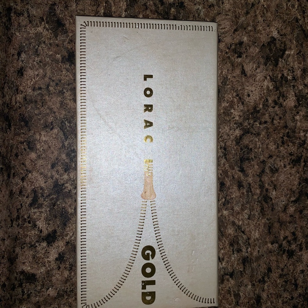 Lorac gold unzipped palette